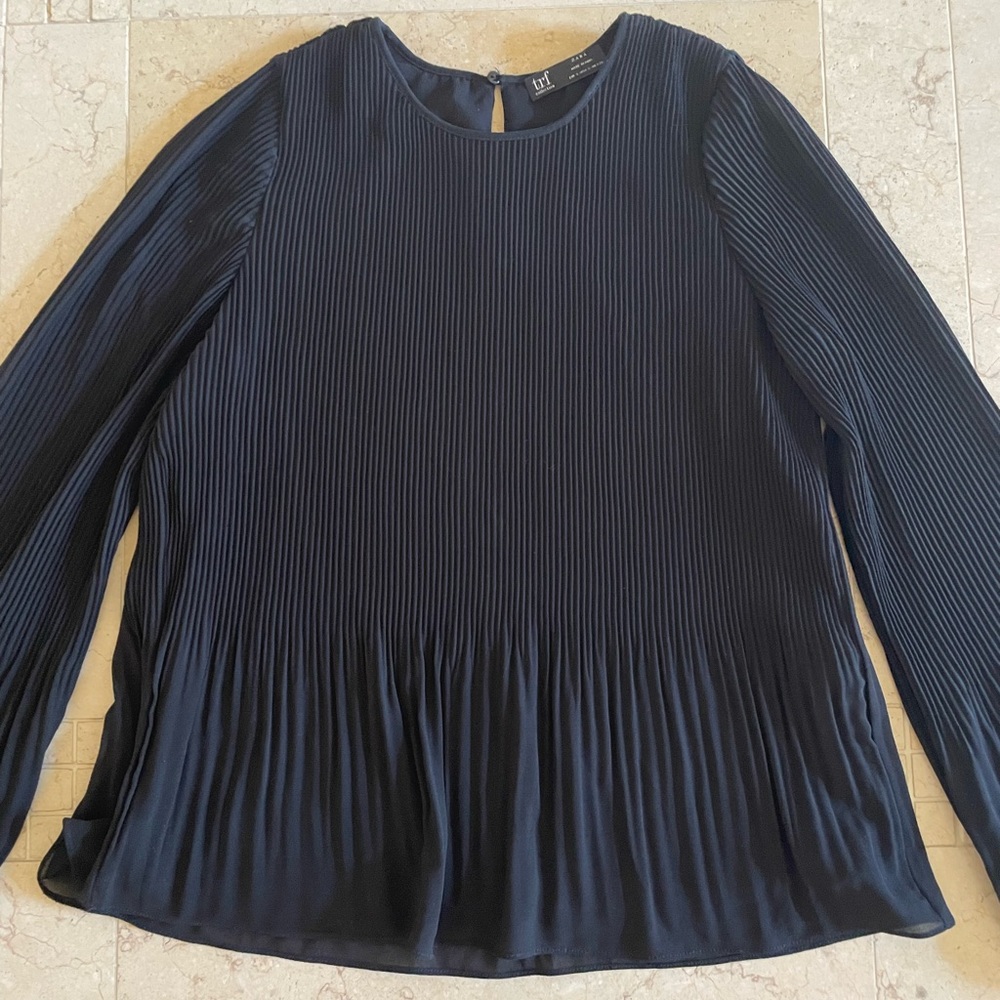 Zara Black Shirred Dressy Top Size Small